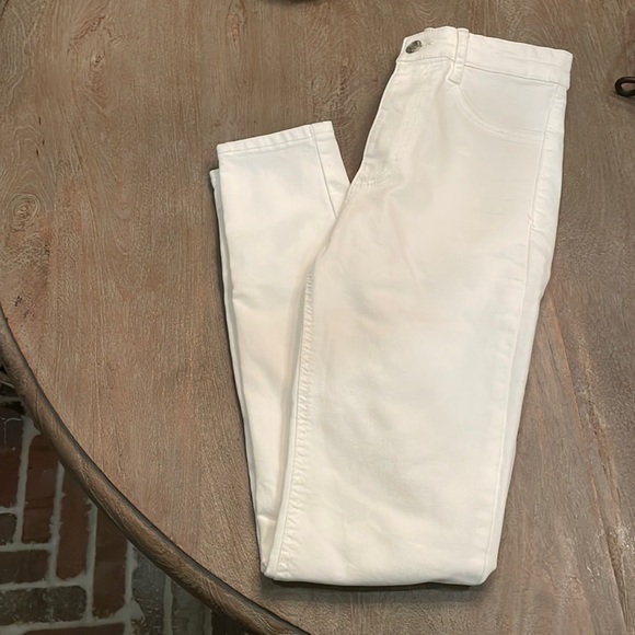 Zara Hi-Rise Sculpt Skinny Jean in White - Picture 3 of 8